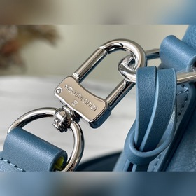 LV Модель： M59327 Новая сумка почтальона Сумка Aerogram из кожи