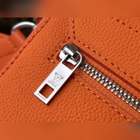 LV Артикул： M59327 Оранжевая Новая сумка почтальона Современный 