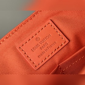 LV Артикул： M59327 Оранжевая Новая сумка почтальона Современный 