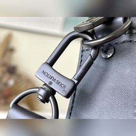 LV Модель： M69827 Почтовая сумка Классический узор, выбитый на к