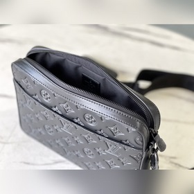 LV Модель： M69827 Почтовая сумка Классический узор, выбитый на к