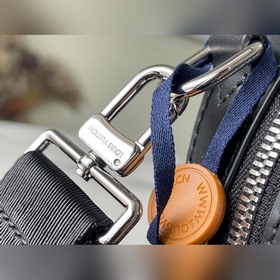 LV Артикул： N45286 Почтовая сумка Изготовлена из кожи быка, имее