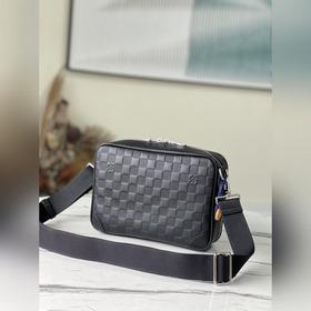 LV Артикул： N45286 Почтовая сумка Изготовлена из кожи быка, имее