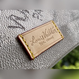 LV Артикул： N50068 Белая клетка Trio Почтовая сумка Модель из тк