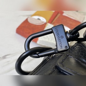 LV Артикул： N57726 Компактная прямоугольная сумка Trunk Изготов