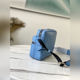 LV Модель： M30749 Почтовая сумка Outdoor Сочетание классического