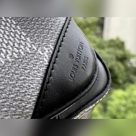 LV Модель M69443 Белая клетка Trio Почтовая сумка 3 в 1 Изготовл