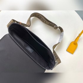 LV Модель M45627 District Маленькая сумка почтальона Изготовлена