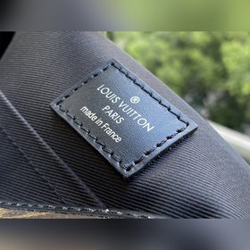 LV Сумка-мессенджер Odyssey, модель M44223, с тисненым узором Э