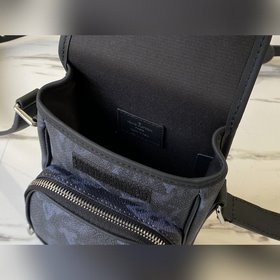 LV Модель： M45650 Nano Amazon Почтовая сумка Изготовлена из ткан