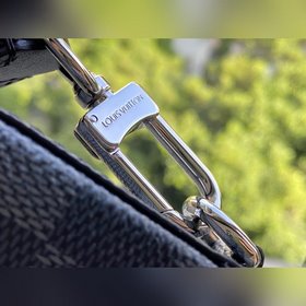 LV Артикул： M60418 Black Сумка Alpha Осенне-зимняя коллекция 202