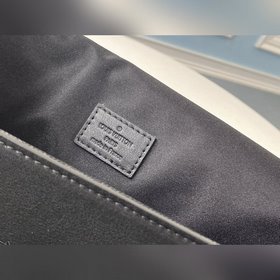 LV Модель M44729 Sprinter Мессенджер Мягкая кожа Monogram Shadow 