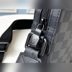 LV Модель N40364 Alpha Почтовая сумка Классическая конструкция из