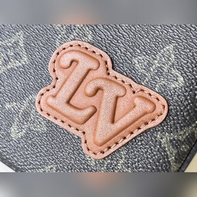 LV Модель： M46340 Сумка-почтальон Тенденция, отражающая дух сво