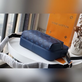 Сумка LV Mailman Артикул： M30233 Встречайте весну-лето 2019 года