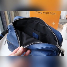 Сумка LV Mailman Артикул： M30233 Встречайте весну-лето 2019 года