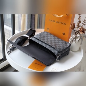 LV Артикул： N50026 Сумка STUDIO Эта сумка-почтальон Studio изгот