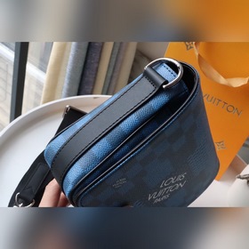 LV Артикул： N50026 Сумка STUDIO Эта сумка-почтальон Studio изгот