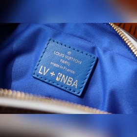 LV Артикул： M85141 Совместная серия NBA NIL MESSENGER Почтовая