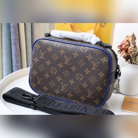 LV 【 S Lock Почтовая сумка】 Артикул： M45683 Эта модель изготовле