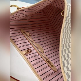 LV модель N50156 розовая сумка Calvi Проведите рабочие дни в гор