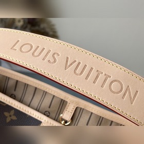 LV Модель： M40352 Маленькая сумка GRACEFUL с плечевым ремнем Ор