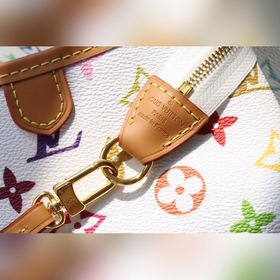 LV Артикул： M40352 Белый маленький Подержанная сумка GRACEFUL С