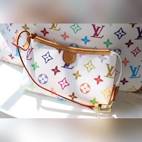 LV Артикул： M40352 Белый маленький Подержанная сумка GRACEFUL С