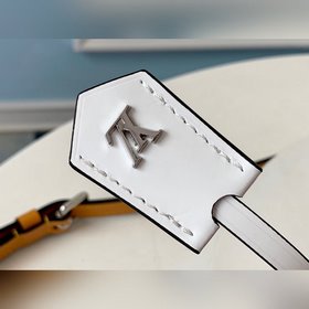 LV Модель M44582 MINI LUGGAGE Сумка Nicolas Ghesquière продолжае