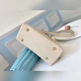 LV Модель M44829 Бежевая сумка NEO ALMA bb Светло-бежевая кожа Em