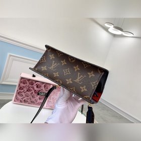 LV Модель M90376 Вишневый SPRING STREET Сумка Сумка Spring Stree
