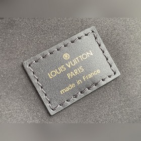 LV Артикул： M57728 ON MY SIDE Маленькая сумка Эта сумка On My Si