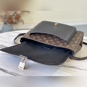LV Артикул： M44259 Черная сумка-мессенджер Deep Dive Classic Сум