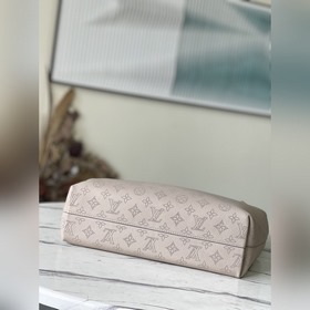LV Артикул： M20788 Слоновая кость, большой Модель M20703 Сумка 