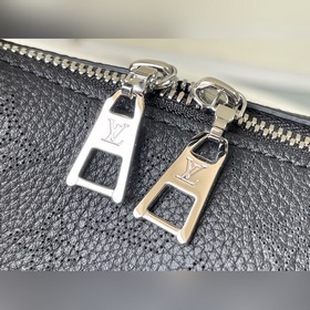 LV Артикул： M20788 Черный, большой размер M20703 Сумка Изготовл