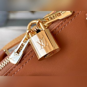 LV Модель： M21179 Коричневый, большой (91611, гладкая текстура) 