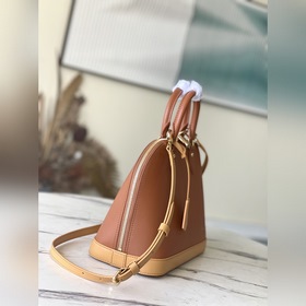 LV Модель： M21179 Коричневый, большой (91611, гладкая текстура) 