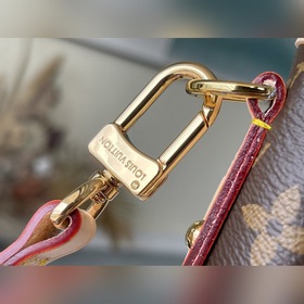 LV Модель： M41232 Подержанная сумка Это средняя модель женской 
