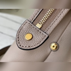 LV Артикул： M45833 Серая сумка Grand Palais с тиснением Мягкая к