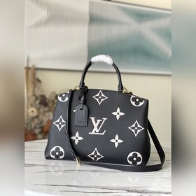 LV Модель： M45842 Черная сумка Grand Palais с шелкографией Мягка