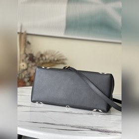 LV Модель： M45842 Черная сумка Grand Palais с шелкографией Мягка