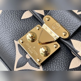 LV Модель： M45978 Черная сумка BB с шелкографией Большая сумка и