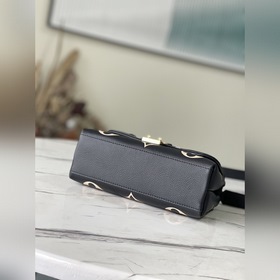 LV Модель： M45978 Черная сумка BB с шелкографией Большая сумка и