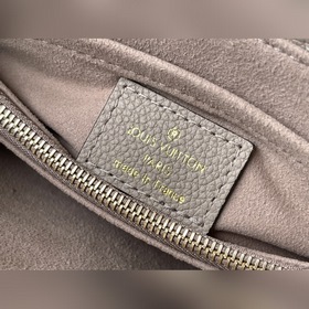 LV Модель： M46008 Серая сумка BB Большая сумка из кожи с тиснени