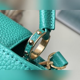LV Модель： M57219 Зеленая сумочка-миниз зеленого перламутра изго