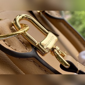 LV Модель： M58638 Сумка Néo Alma BB Мягкая кожа Monogram Emprein