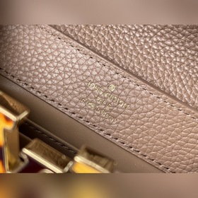 LV Артикул： M58671 Сумка из коричнево-серого леопардового перлам