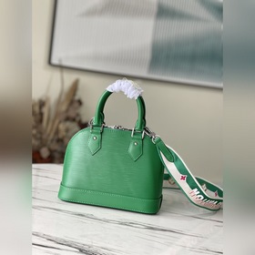 LV Модель： M59357 Одна из самых знаковых моделей сумок BB На это