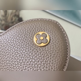 LV Модель： M59516 Средний размер Весенняя коллекция 2022 Средняя