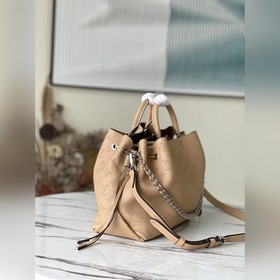 LV Модель： M59655 Bella Tote Изготовлена из мягкой перфорированн